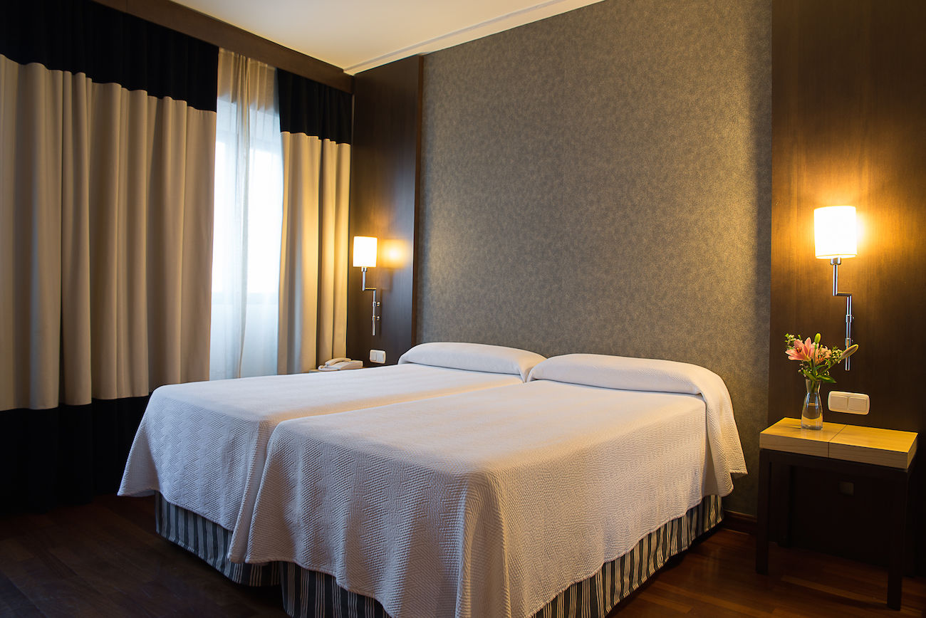 Inglaterra Hotel 3*